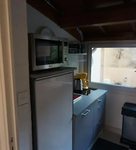 Grand De 30m2 !central !spacieux !different ! Apartment Cannes