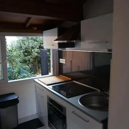 Grand De 30m2 !central !spacieux !different ! * Κάννες